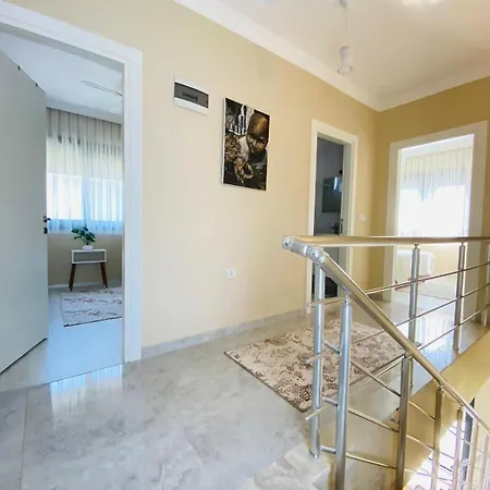 F Celik Villalari Villa Çeşme